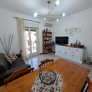 https://ricky-house.palermohotels.org